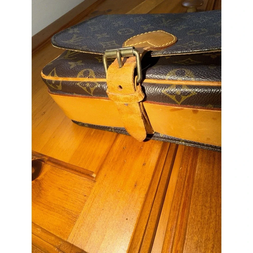 Louis Vuitton Cartouchiere Crossbody Bag Monogram Canvas Leather Vachetta READ - Picture 2 of 16